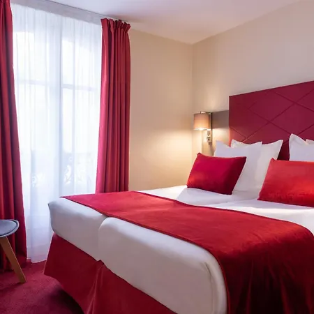 Aston Hotel