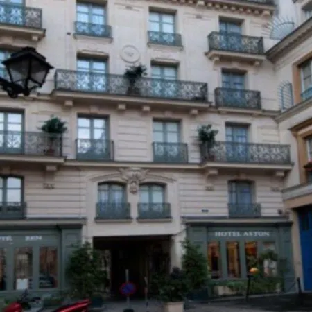 Aston Hotel 3*