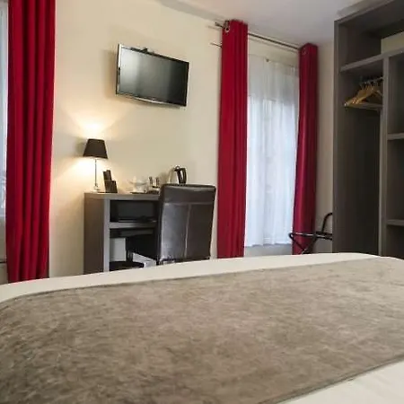Aston 3* Parigi