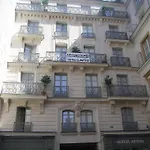 Aston Paris
