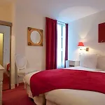 Aston Hotel